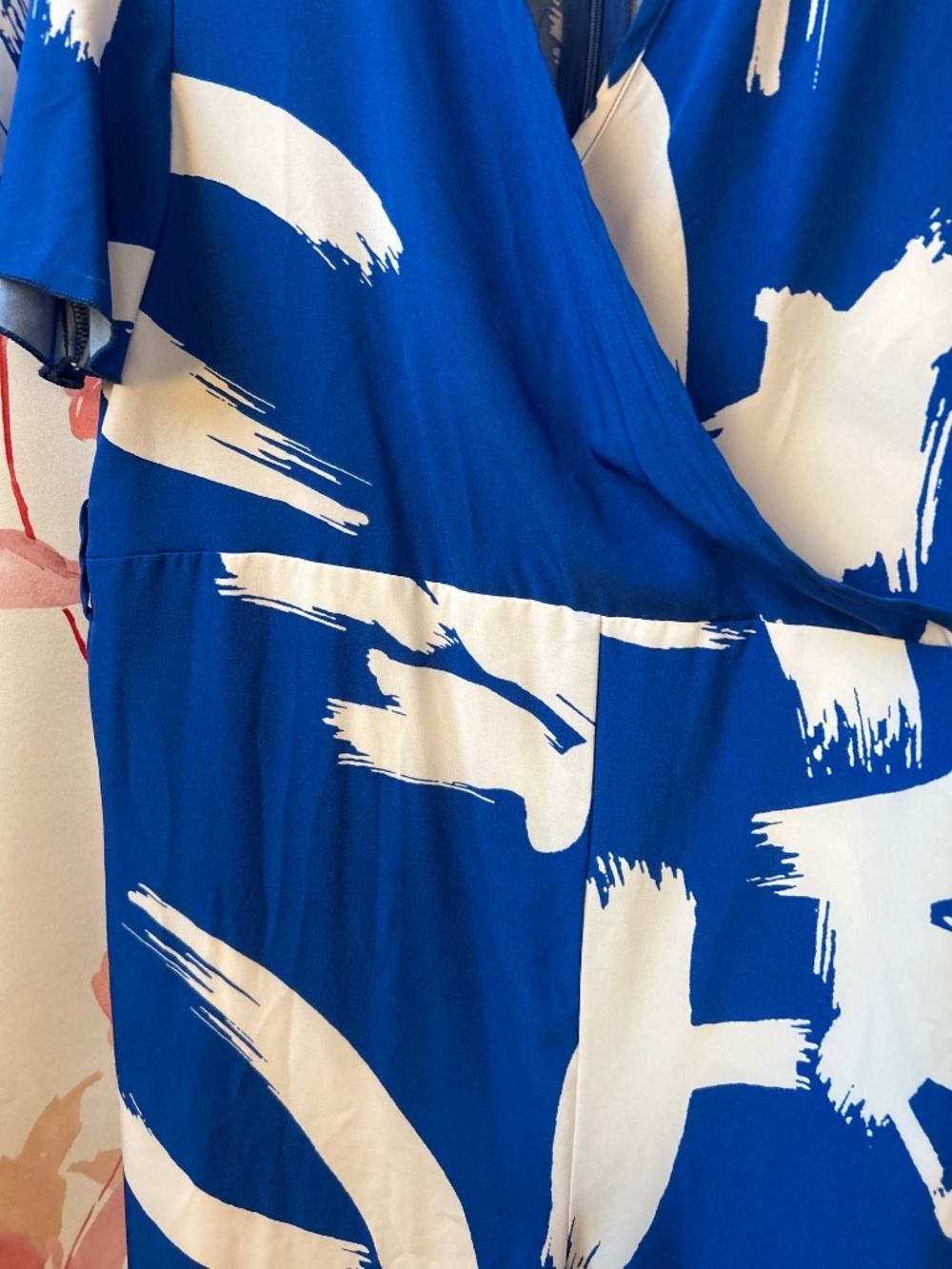 Blue pattern jumpsuit - Picture 2 of 3